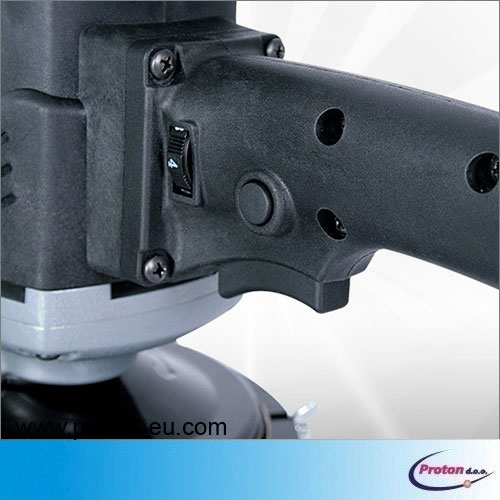 Rocna freza za beton 1500 W 1 Proton d.o.o. - brusilnik za beton - betonski brusilnik - flex - fleks - stroj za brušenje sten stropov - brusilka - brusilnik - beton - asfalt - estrih - plata - cement - popravljanje - podiranje - frezanje - stena - zid - strop - gips - mavcna plošca